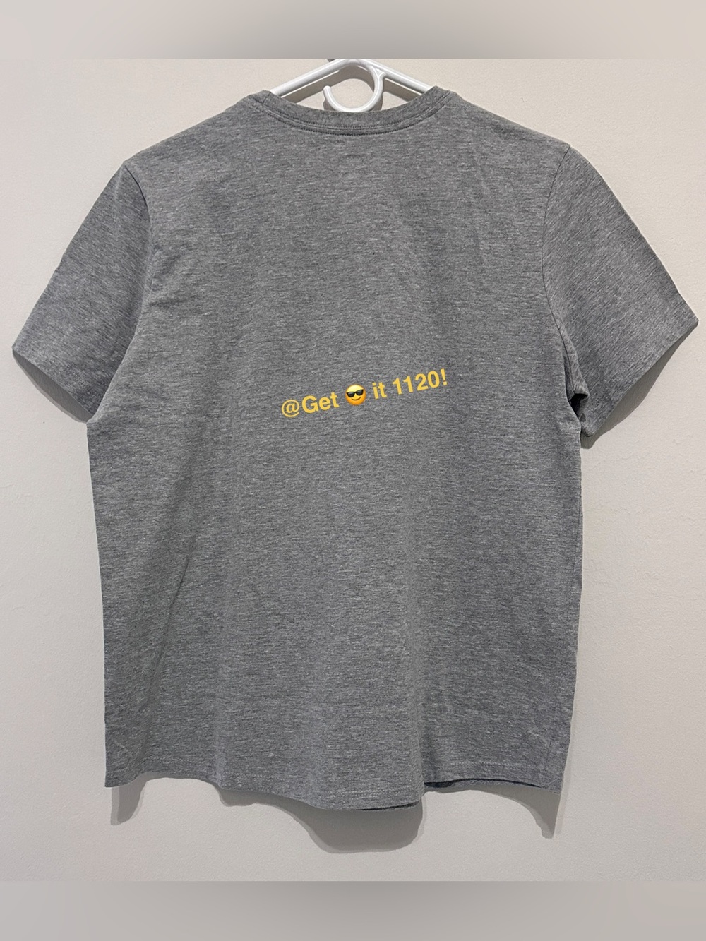 Nike Sportswear Essentials Women's Logo T-Shirt DX7906-063 Size L Grey - Picture 3 of 7